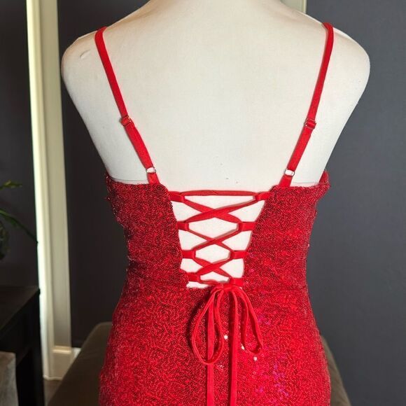 Women’s Red Sequined Short Homecoming Party Dress Ruffle Hem Corset Back Size 2 - Picture 5 of 12